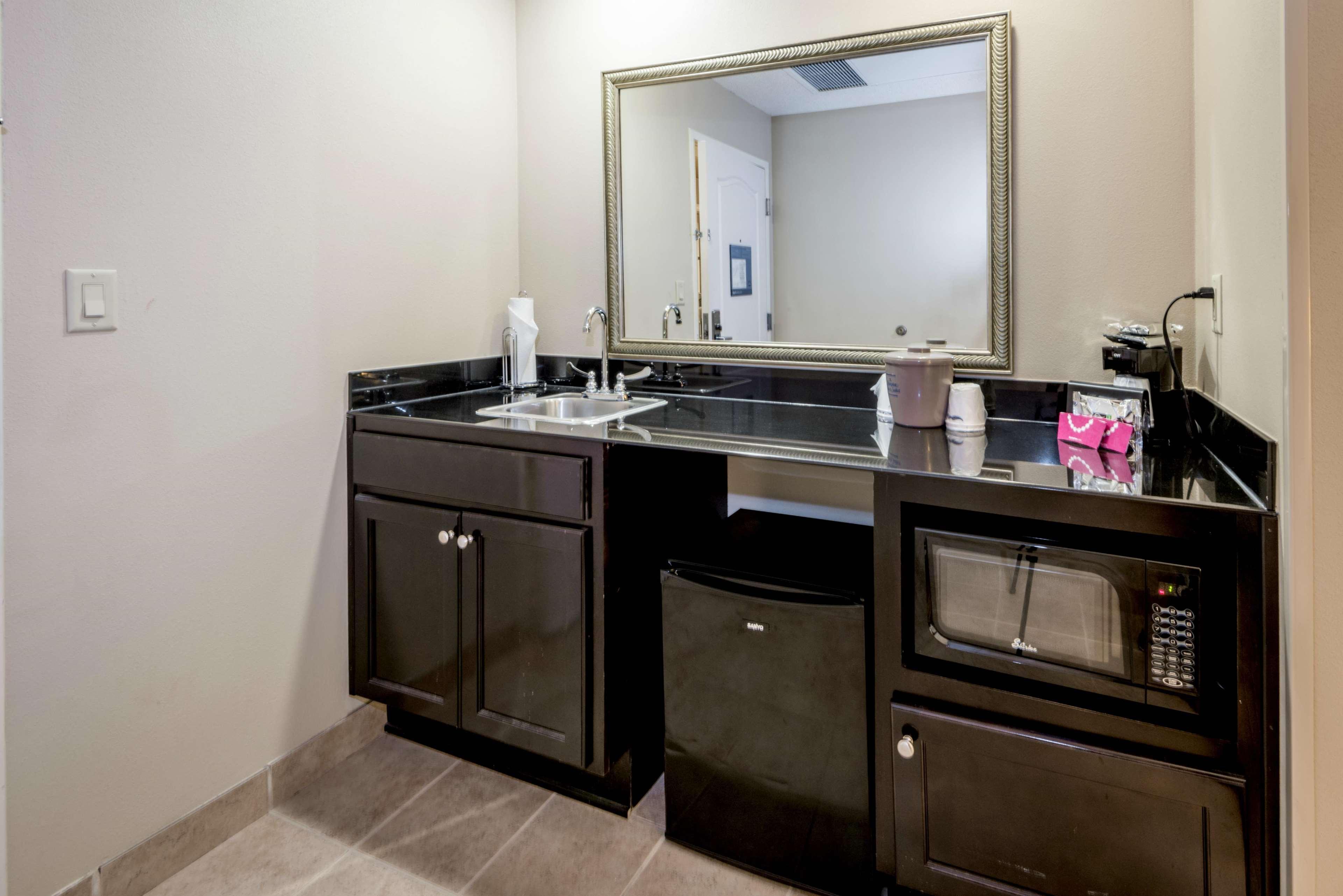Hampton Inn & Suites Montgomery-Downtown Dış mekan fotoğraf