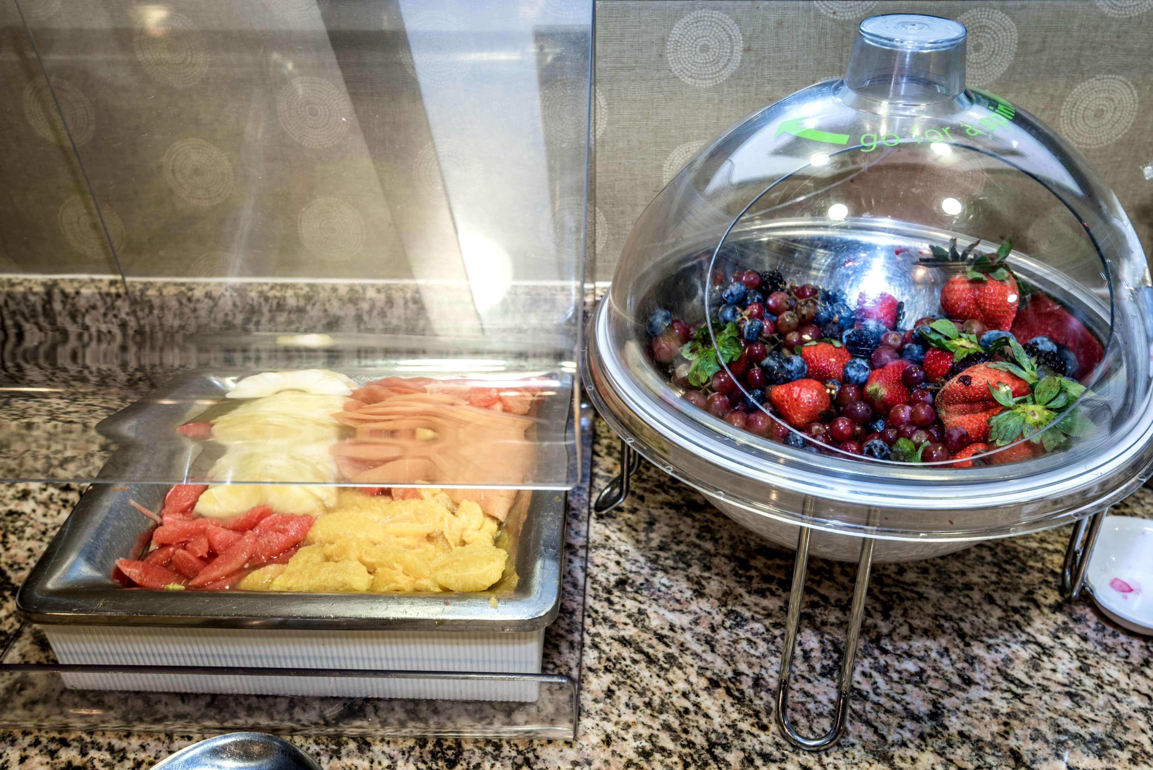Hampton Inn & Suites Montgomery-Downtown Dış mekan fotoğraf
