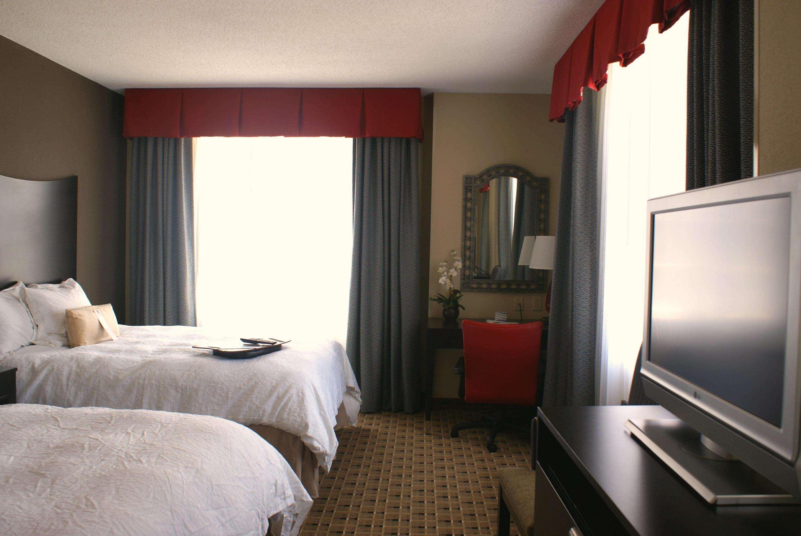 Hampton Inn & Suites Montgomery-Downtown Dış mekan fotoğraf
