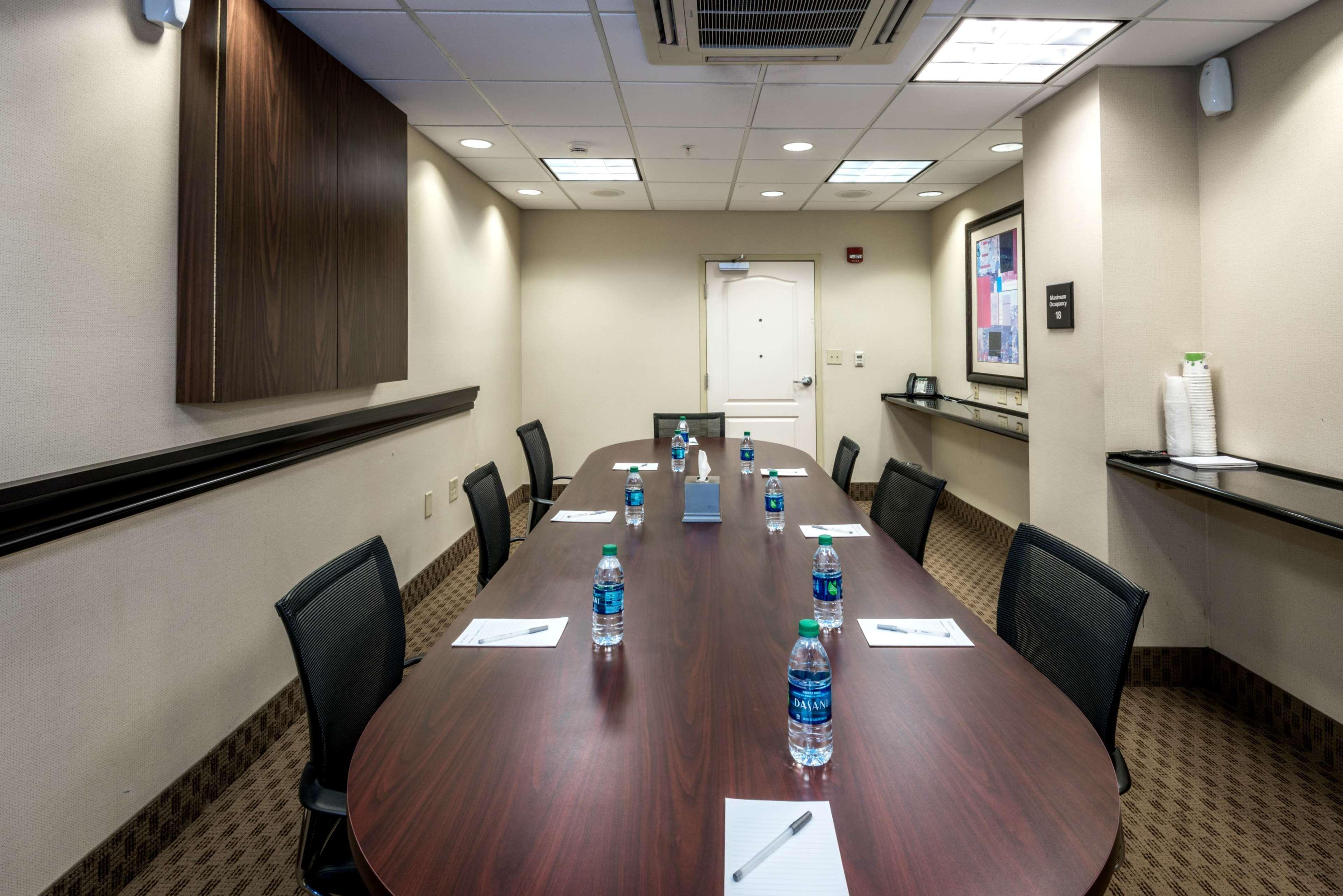 Hampton Inn & Suites Montgomery-Downtown Dış mekan fotoğraf