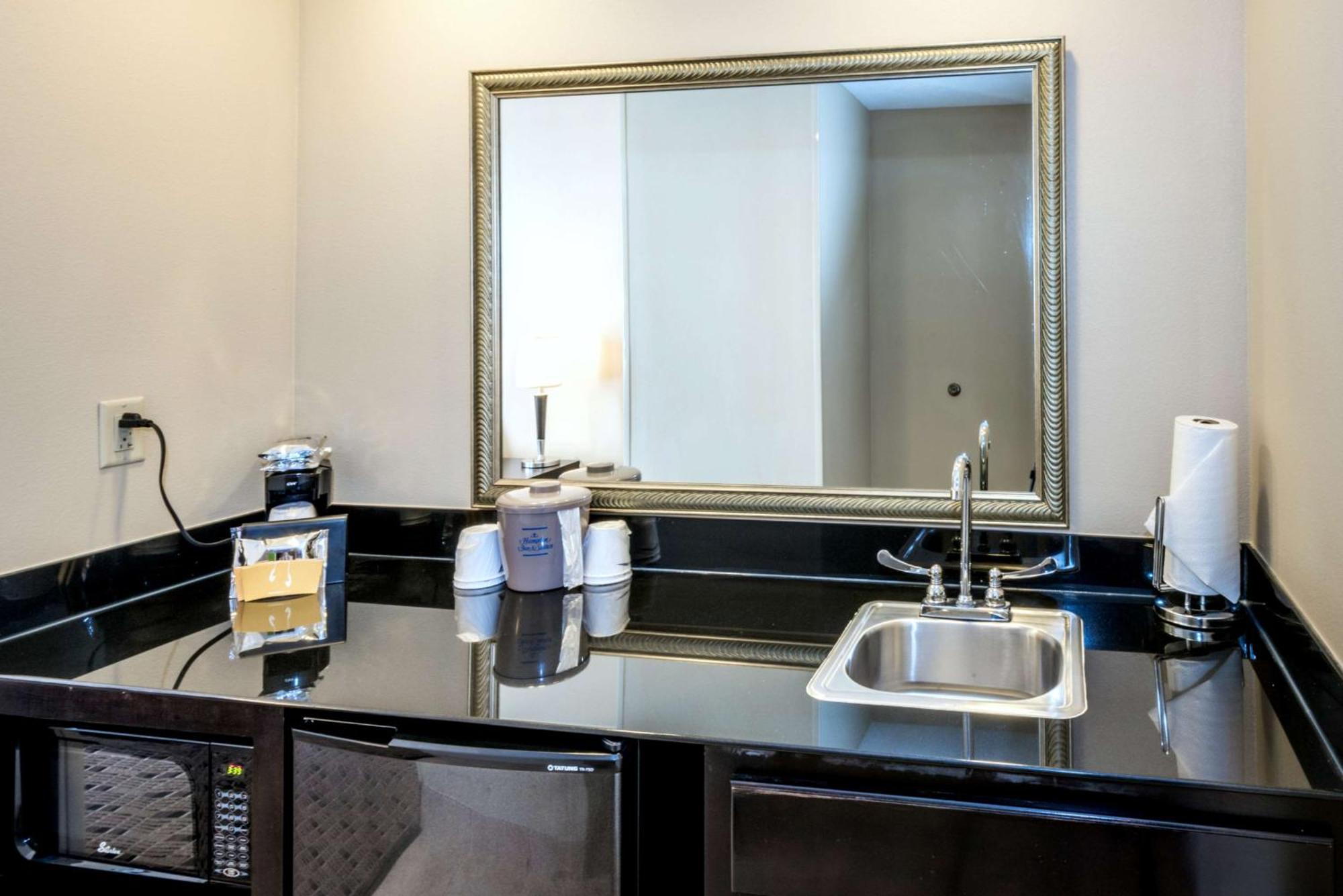 Hampton Inn & Suites Montgomery-Downtown Dış mekan fotoğraf