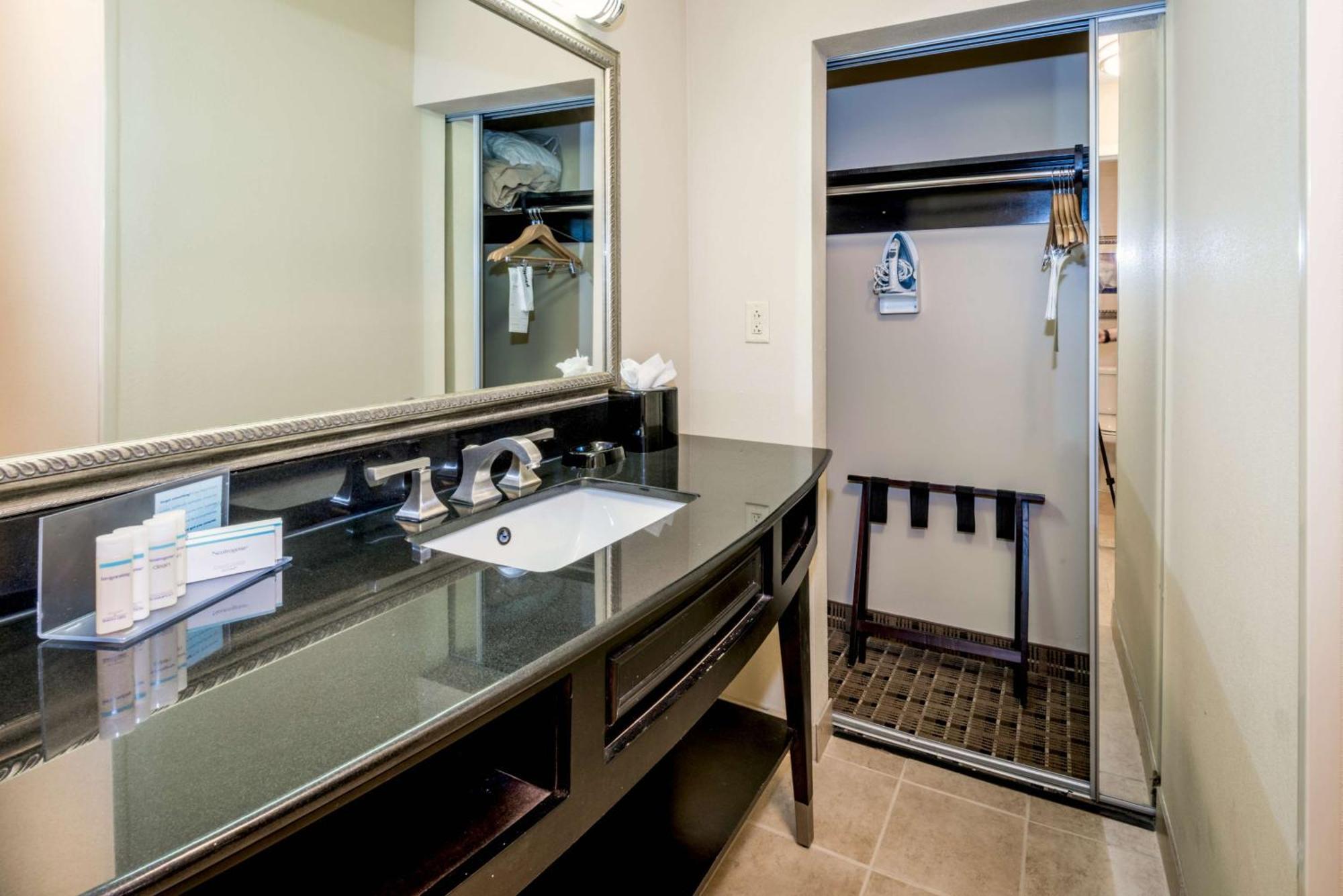 Hampton Inn & Suites Montgomery-Downtown Dış mekan fotoğraf