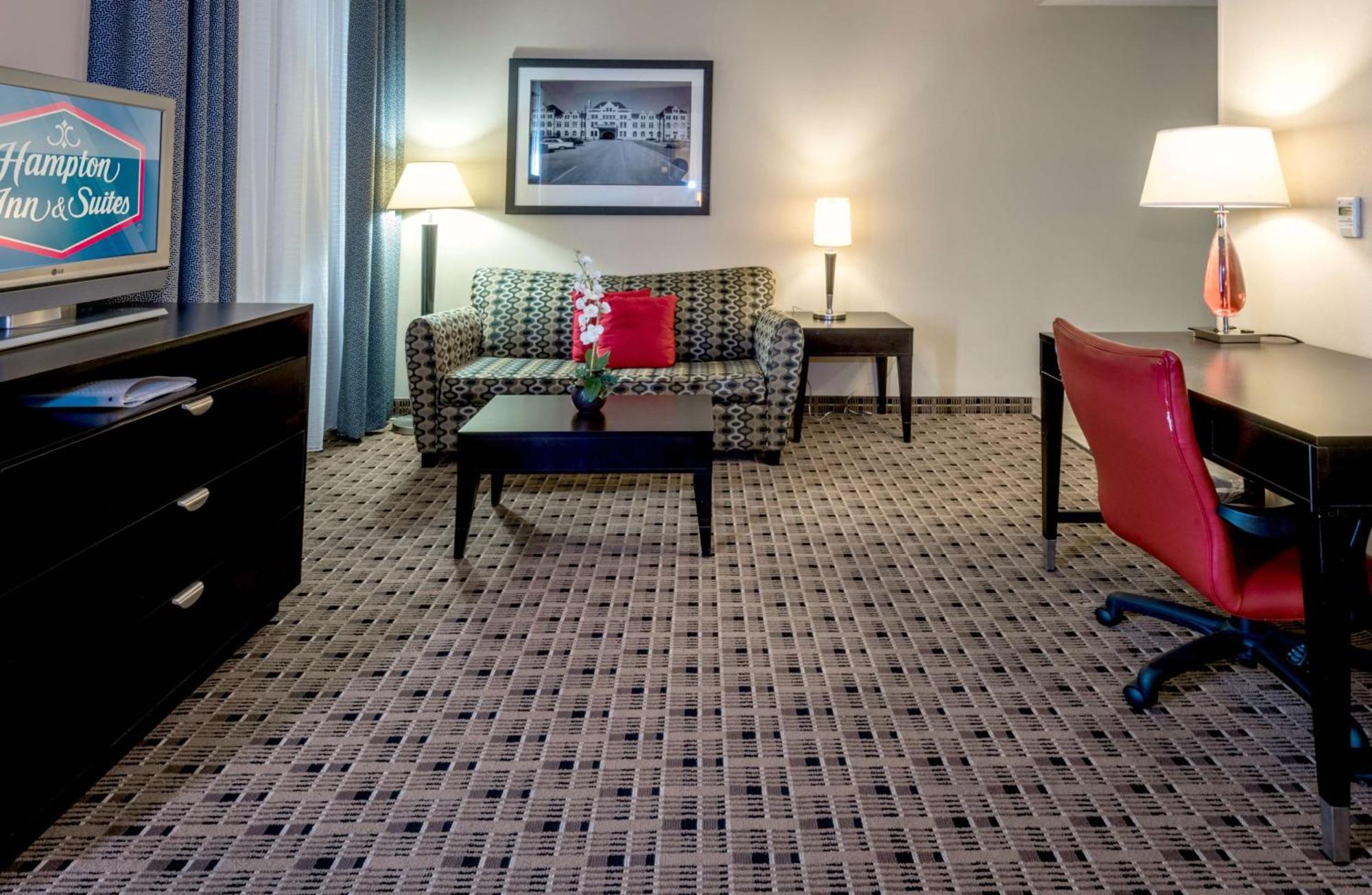 Hampton Inn & Suites Montgomery-Downtown Dış mekan fotoğraf