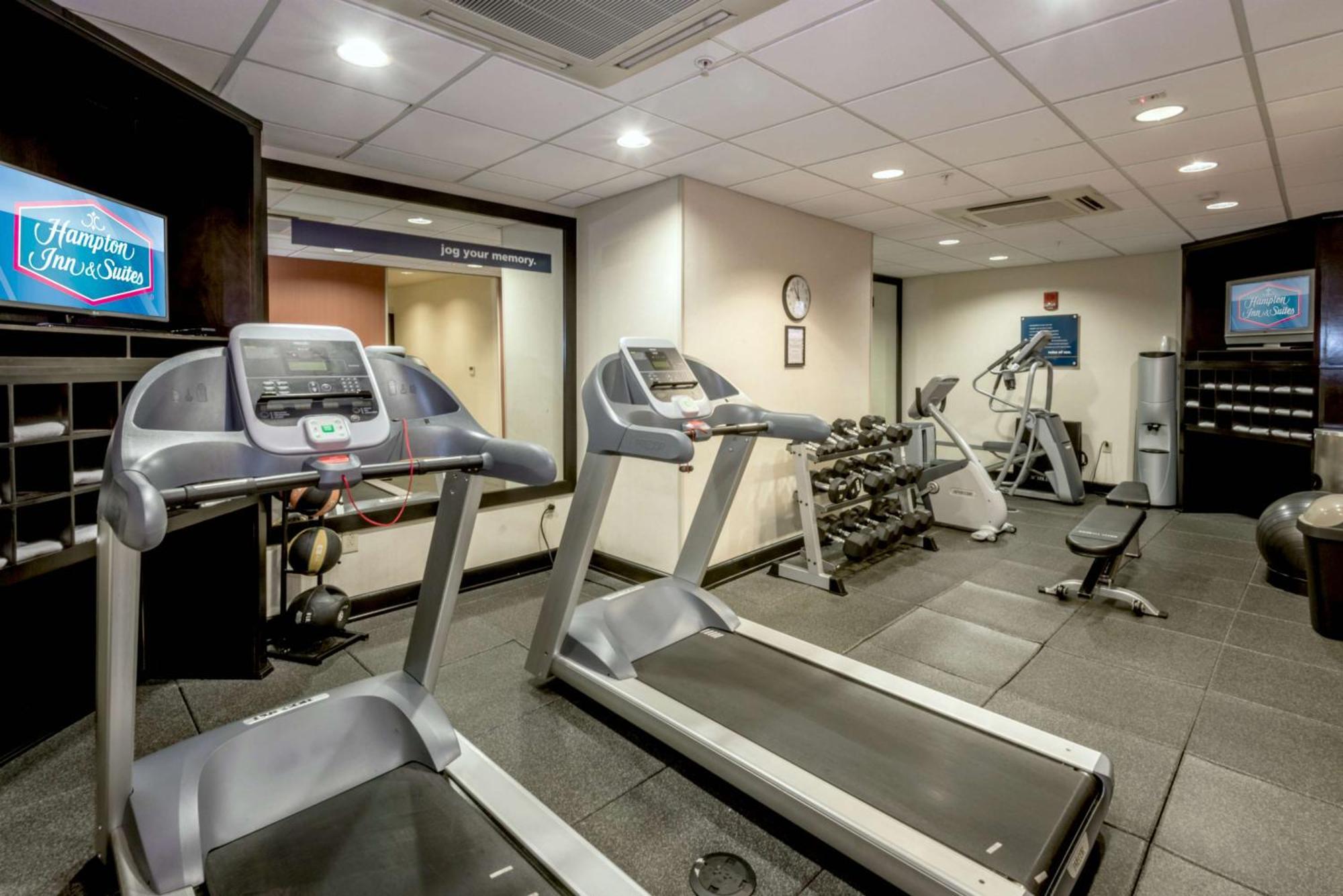 Hampton Inn & Suites Montgomery-Downtown Dış mekan fotoğraf